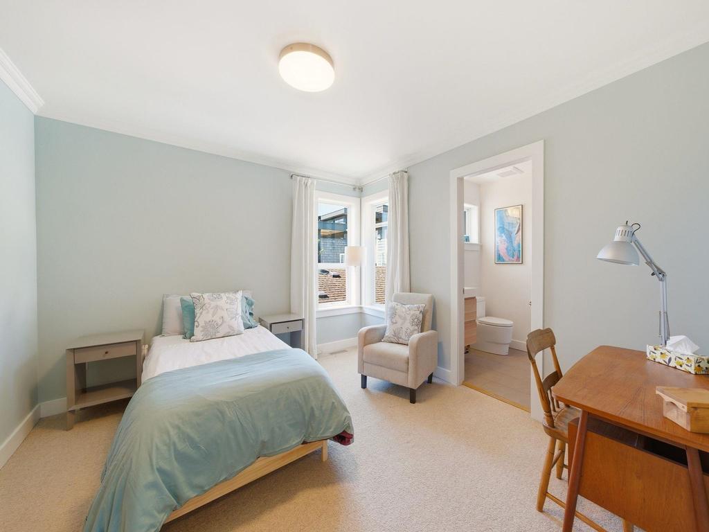 Listing Image for R3110295