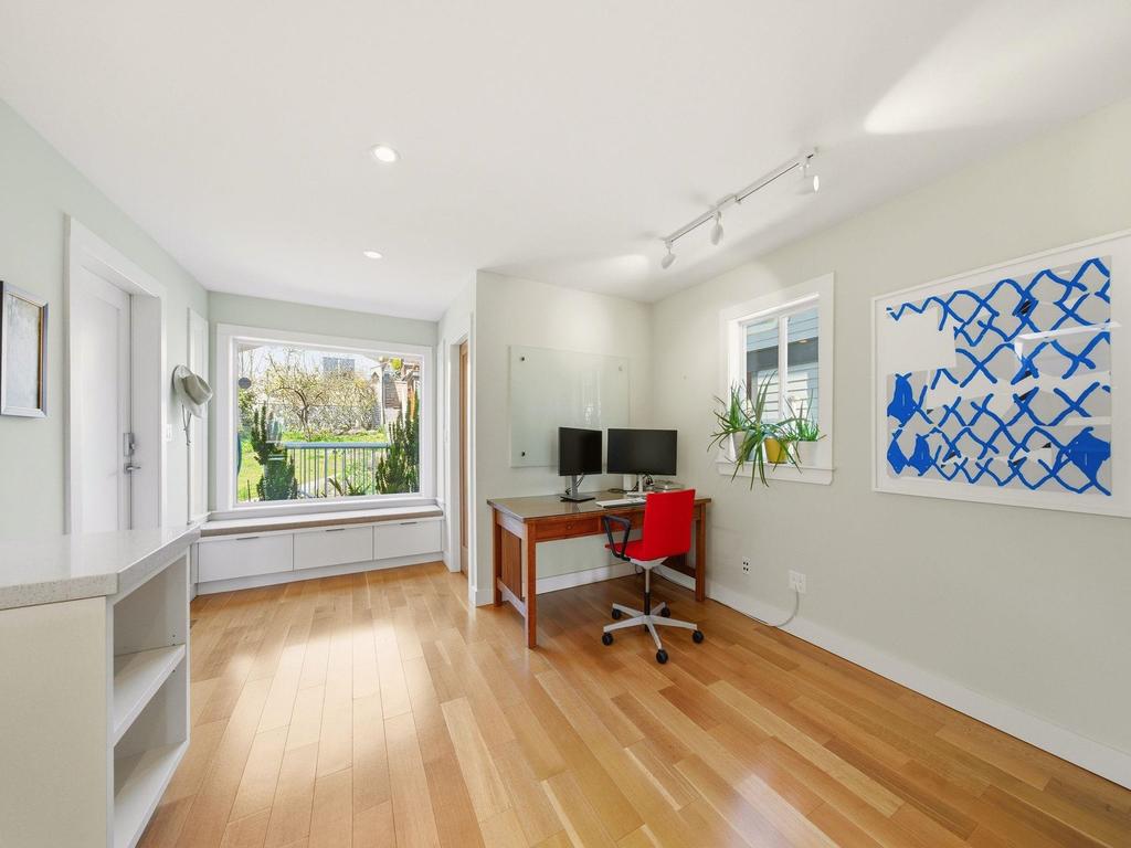 Listing Image for R3110295