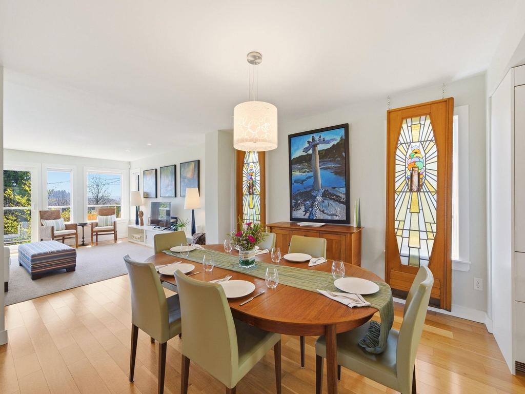 Listing Image for R3110295