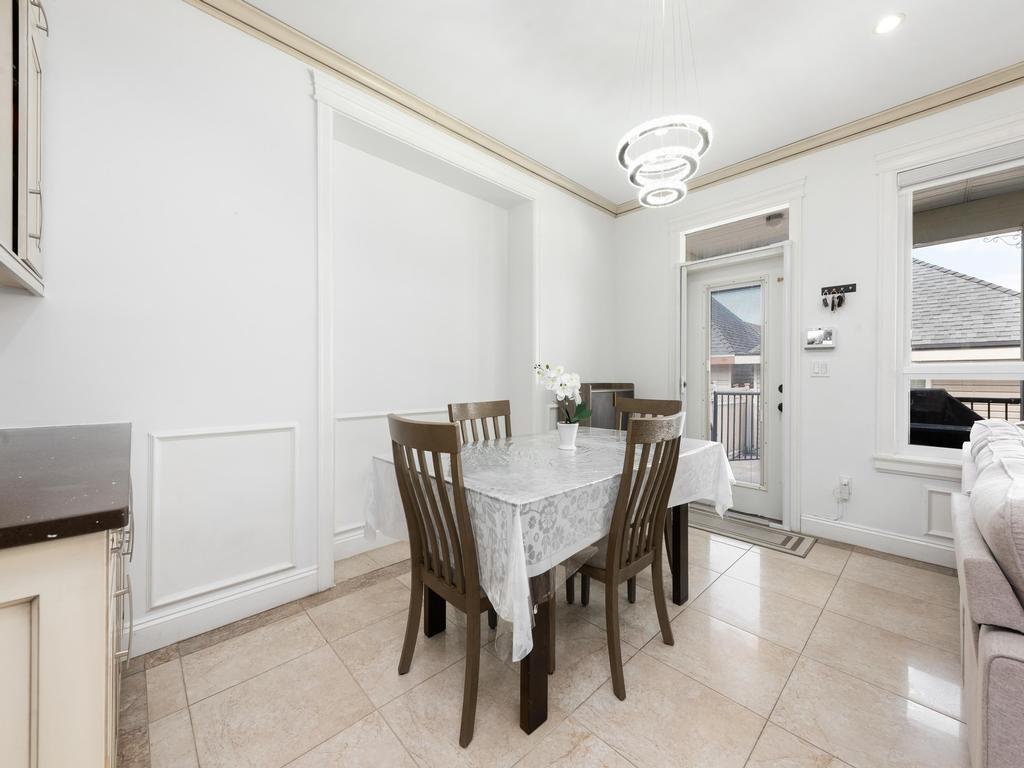 Listing Image for R3110296