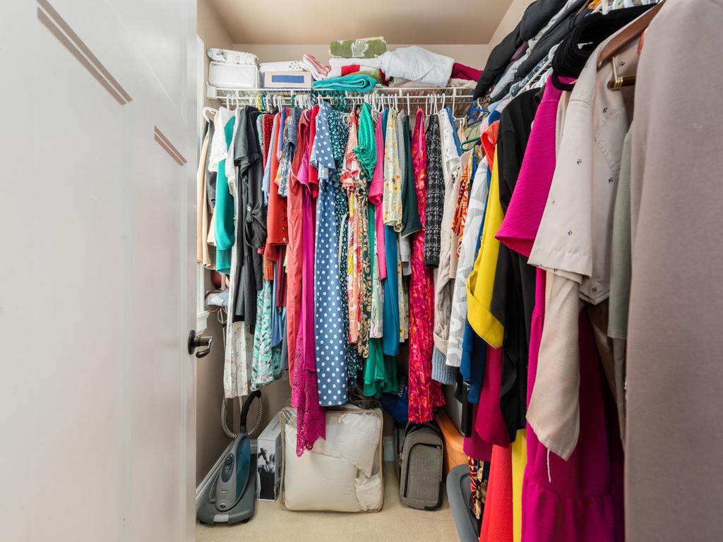 Listing Image for R3110296