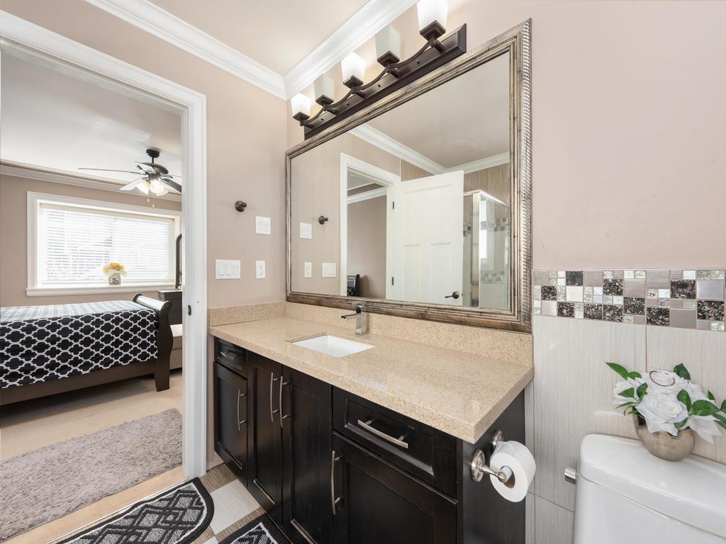 Listing Image for R3110296