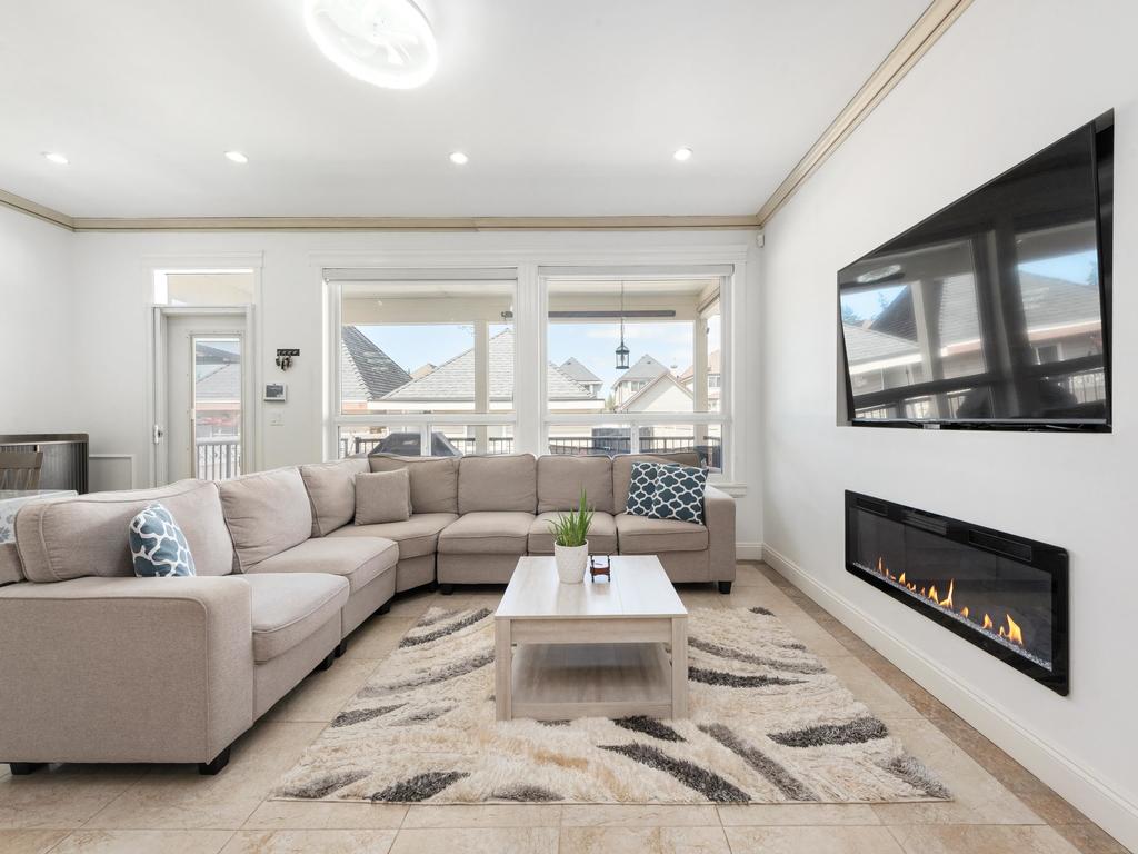 Listing Image for R3110296