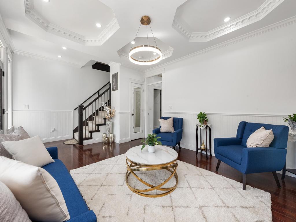 Listing Image for R3110296