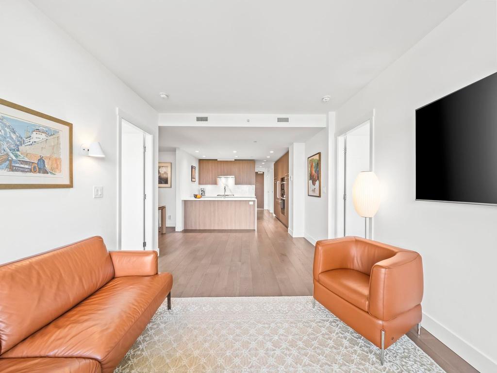 Listing Image for R3110302