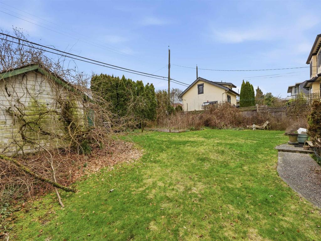 Listing Image for R3110305