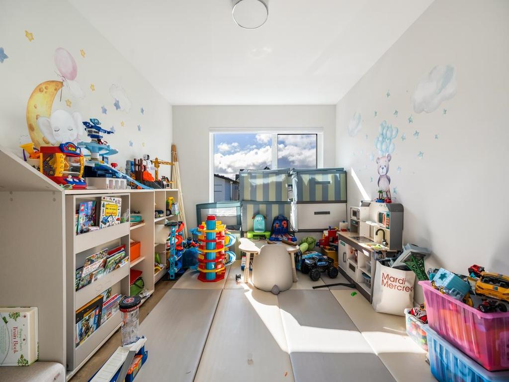 Listing Image for R3110309