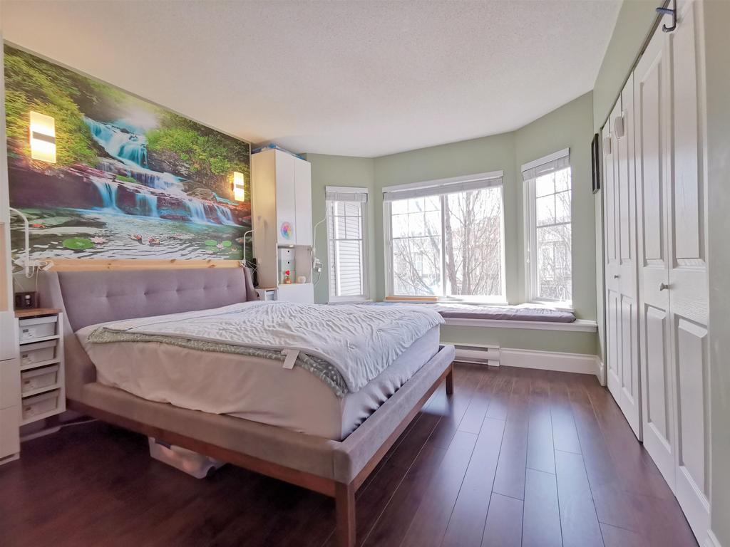 Listing Image for R3110310