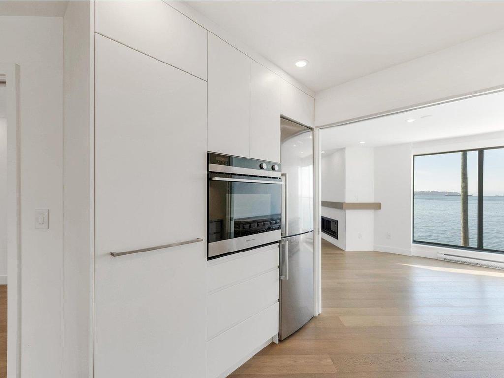 Listing Image for R3110316