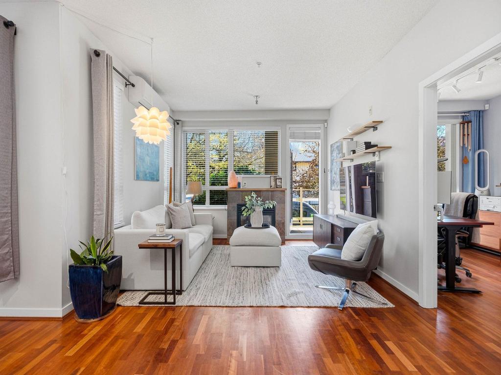 Listing Image for R3110322