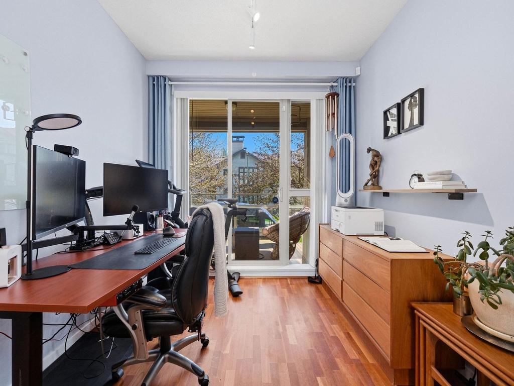 Listing Image for R3110322