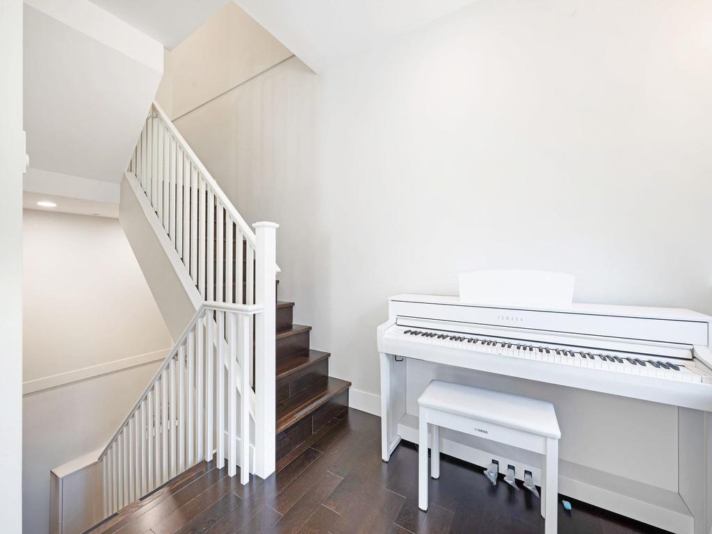 Listing Image for R3110329