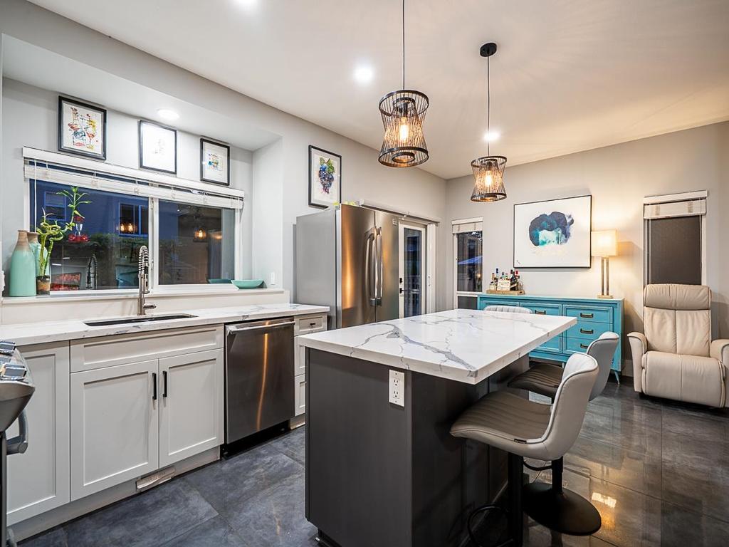 Listing Image for R3110333