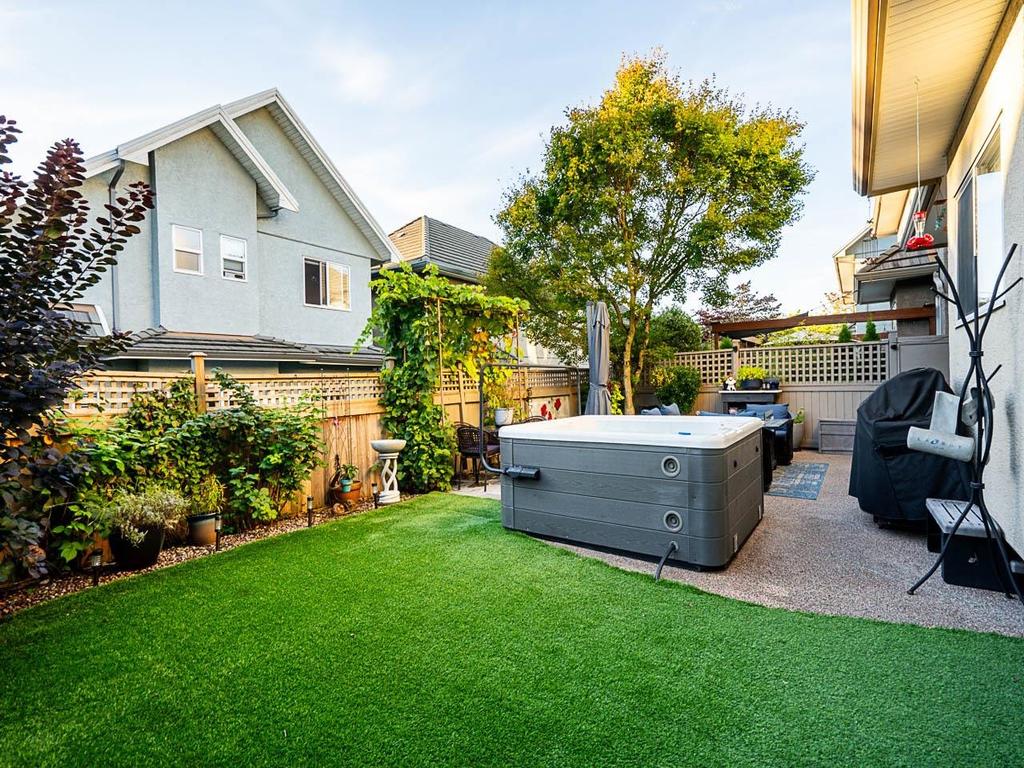 Listing Image for R3110333