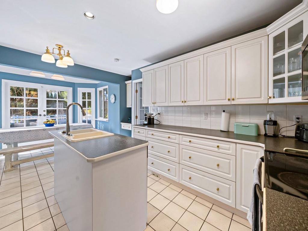 Listing Image for R3110341