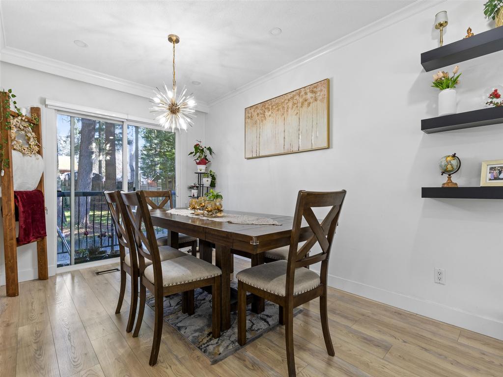 Listing Image for R3110350