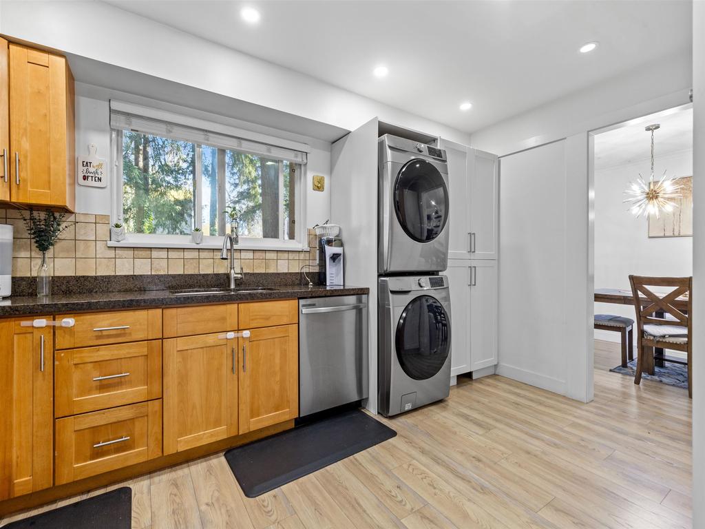 Listing Image for R3110350