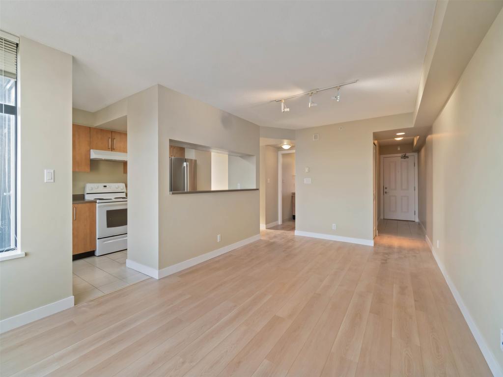 Listing Image for R3110359