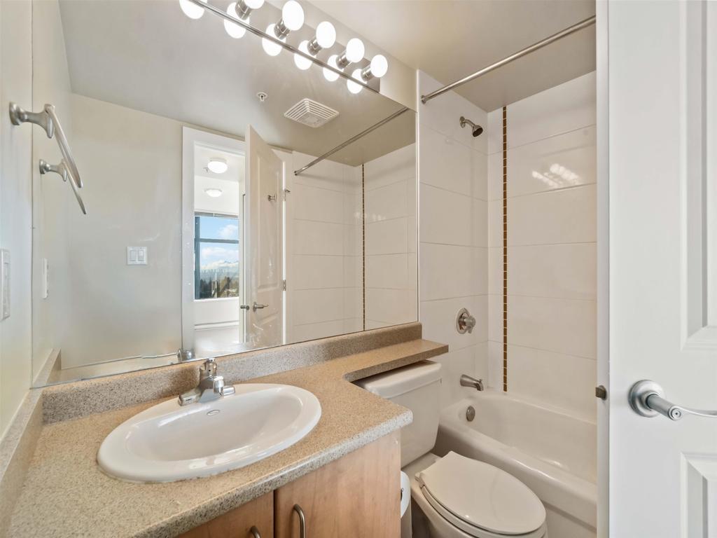 Listing Image for R3110359