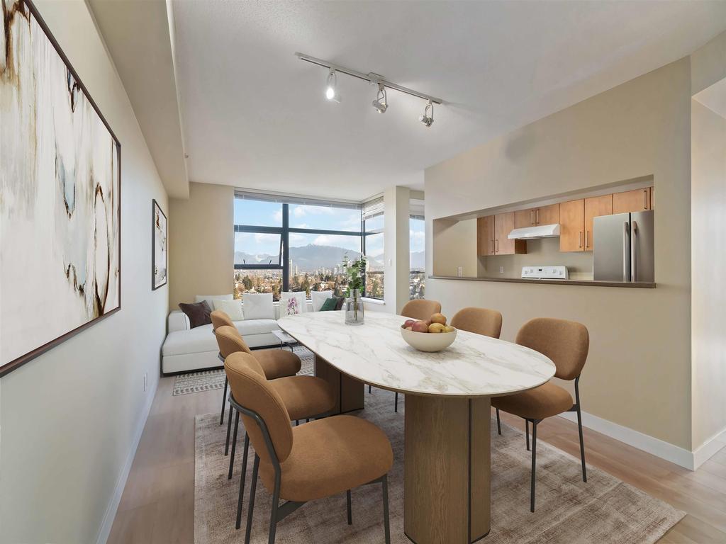 Listing Image for R3110359