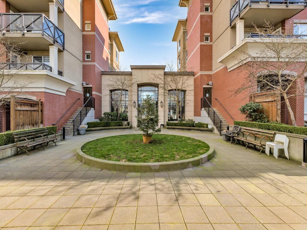 Listing Image for R3110377