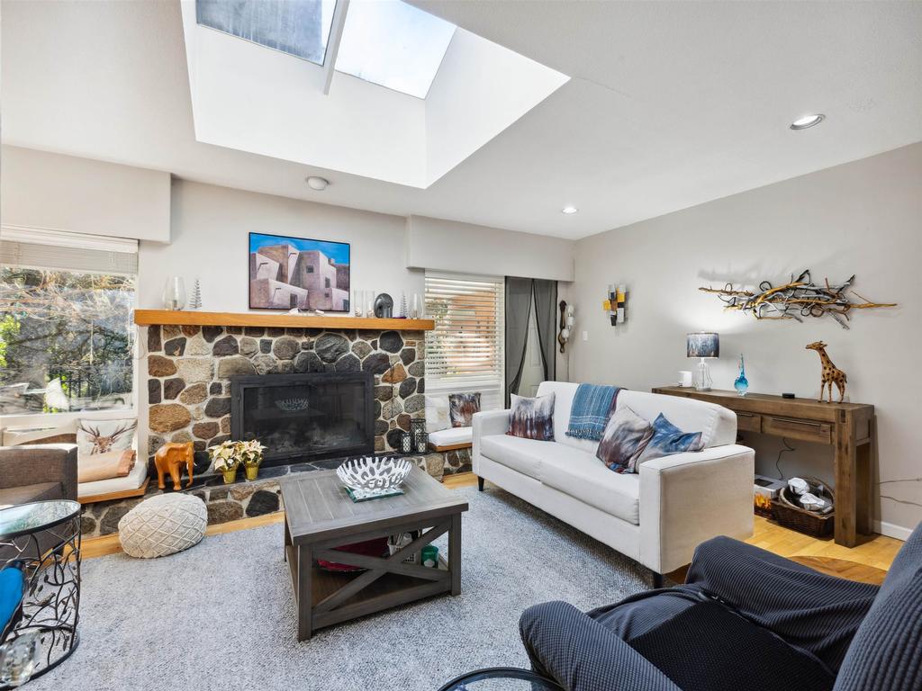 Listing Image for R3110381