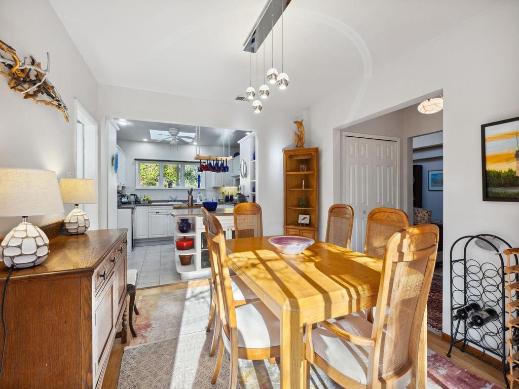 Listing Image for R3110381