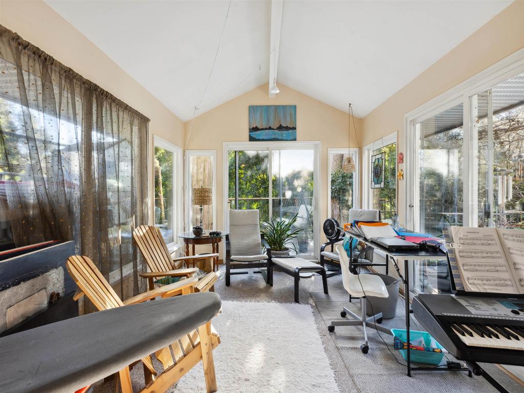 Listing Image for R3110381