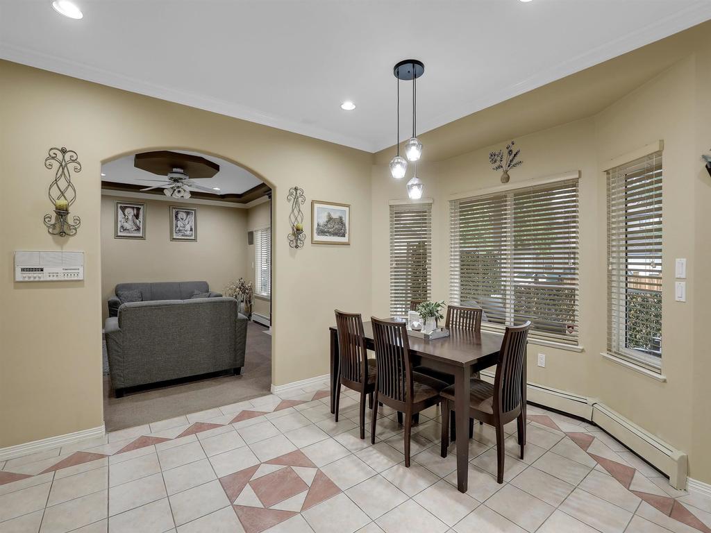 Listing Image for R3110383