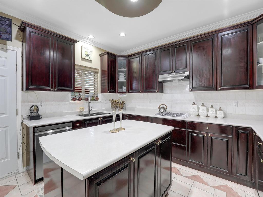 Listing Image for R3110383