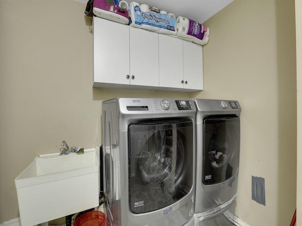 Listing Image for R3110383