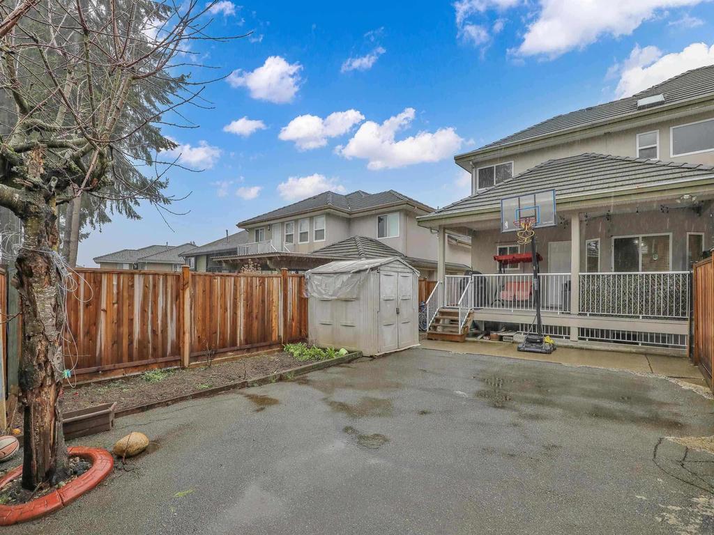 Listing Image for R3110383