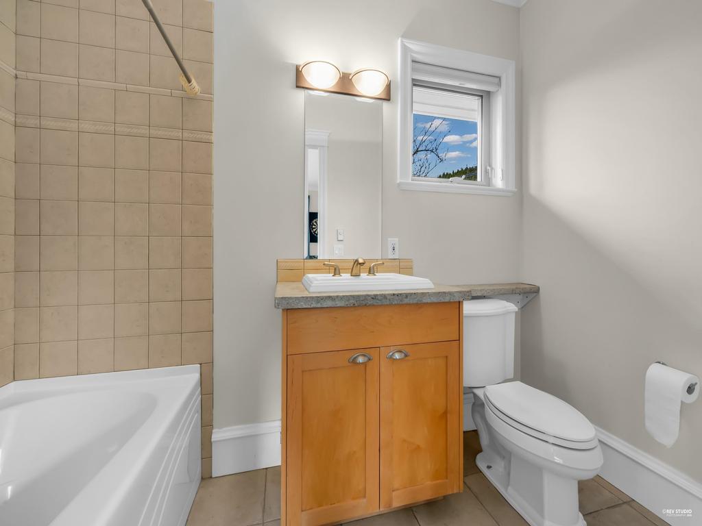 Listing Image for R3110386