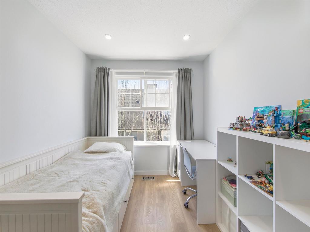 Listing Image for R3110398