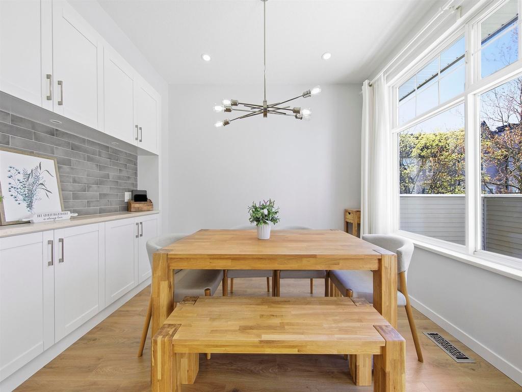 Listing Image for R3110398