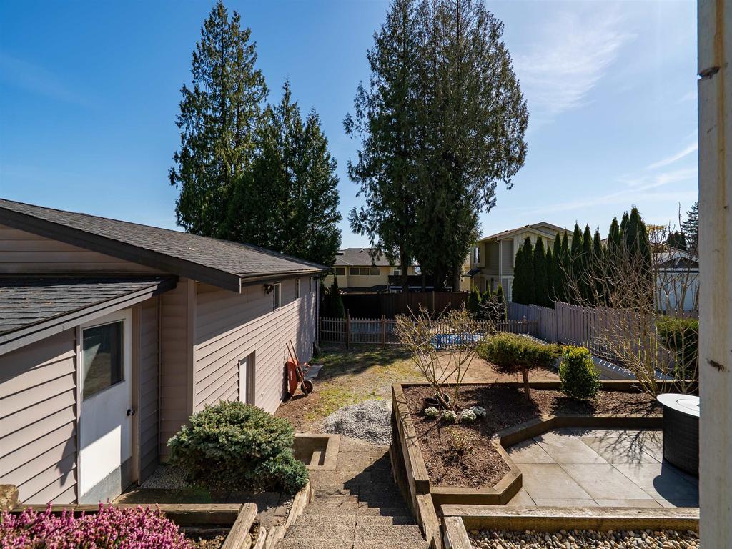 Listing Image for R3110399