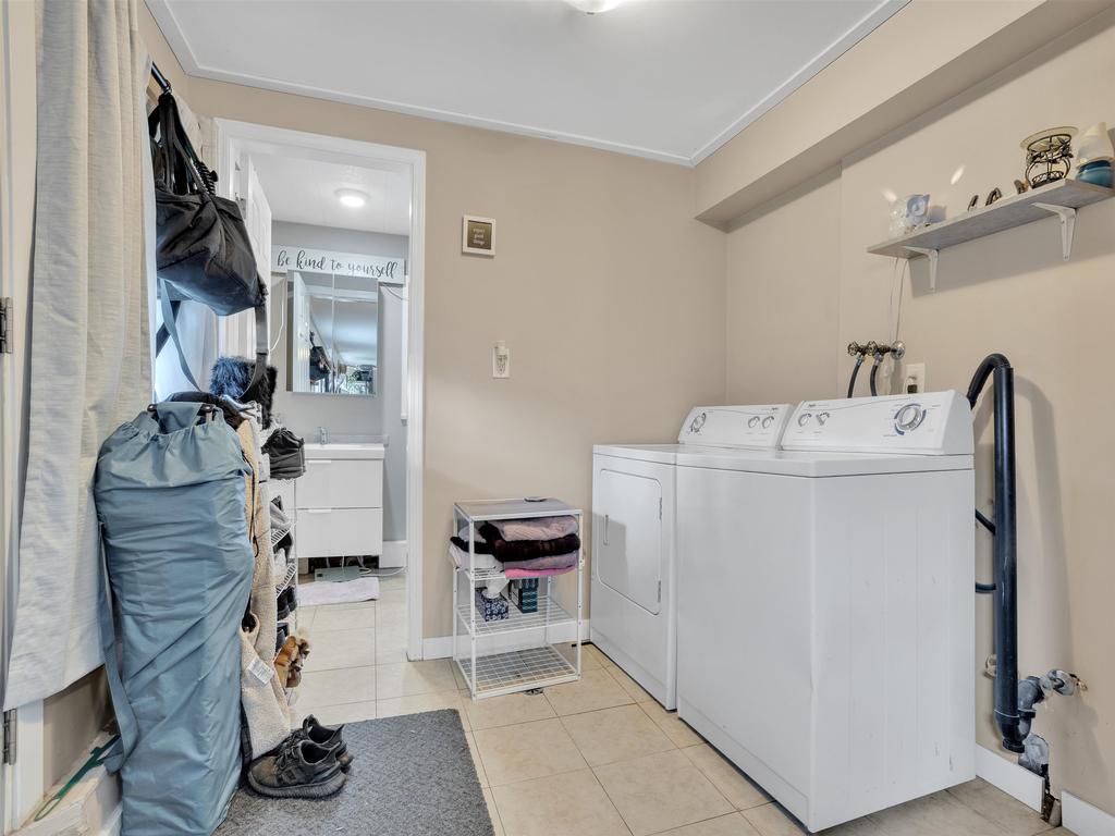 Listing Image for R3110405