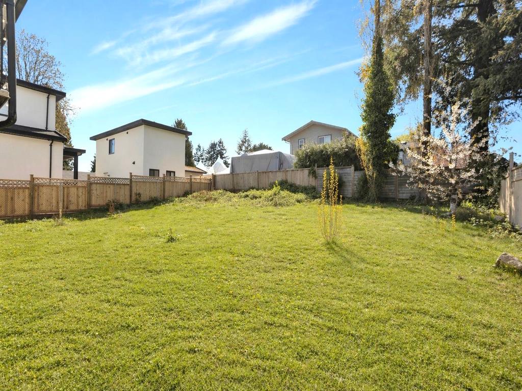 Listing Image for R3110405