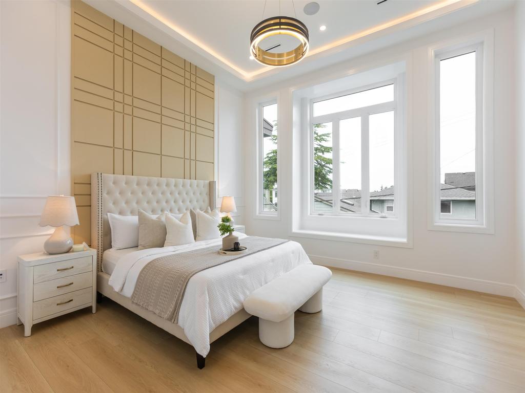 Listing Image for R3110408