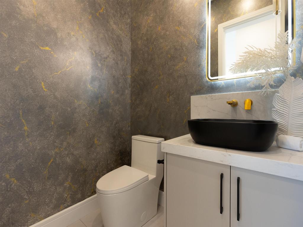 Listing Image for R3110408