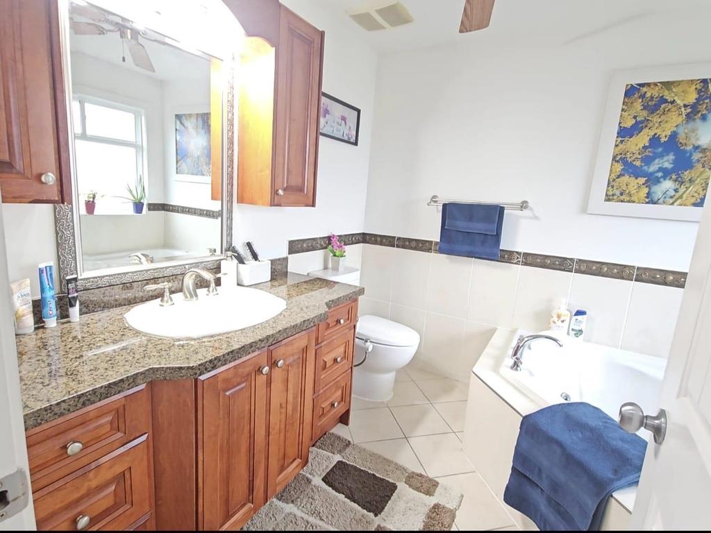 Listing Image for R3110413