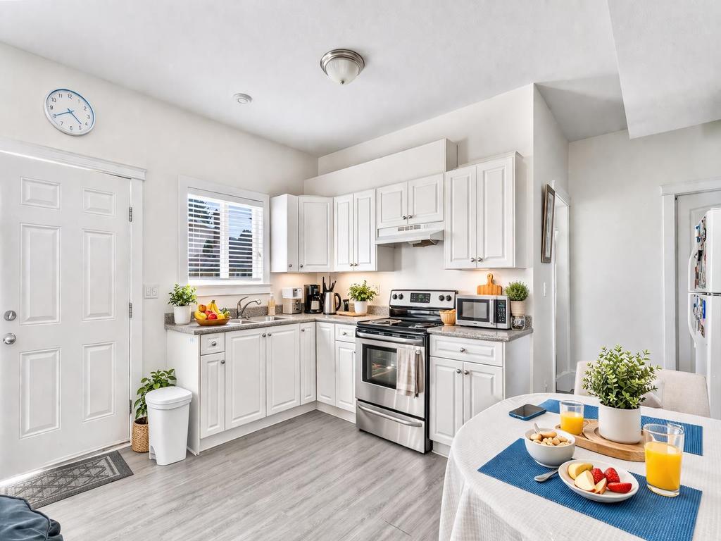 Listing Image for R3110413