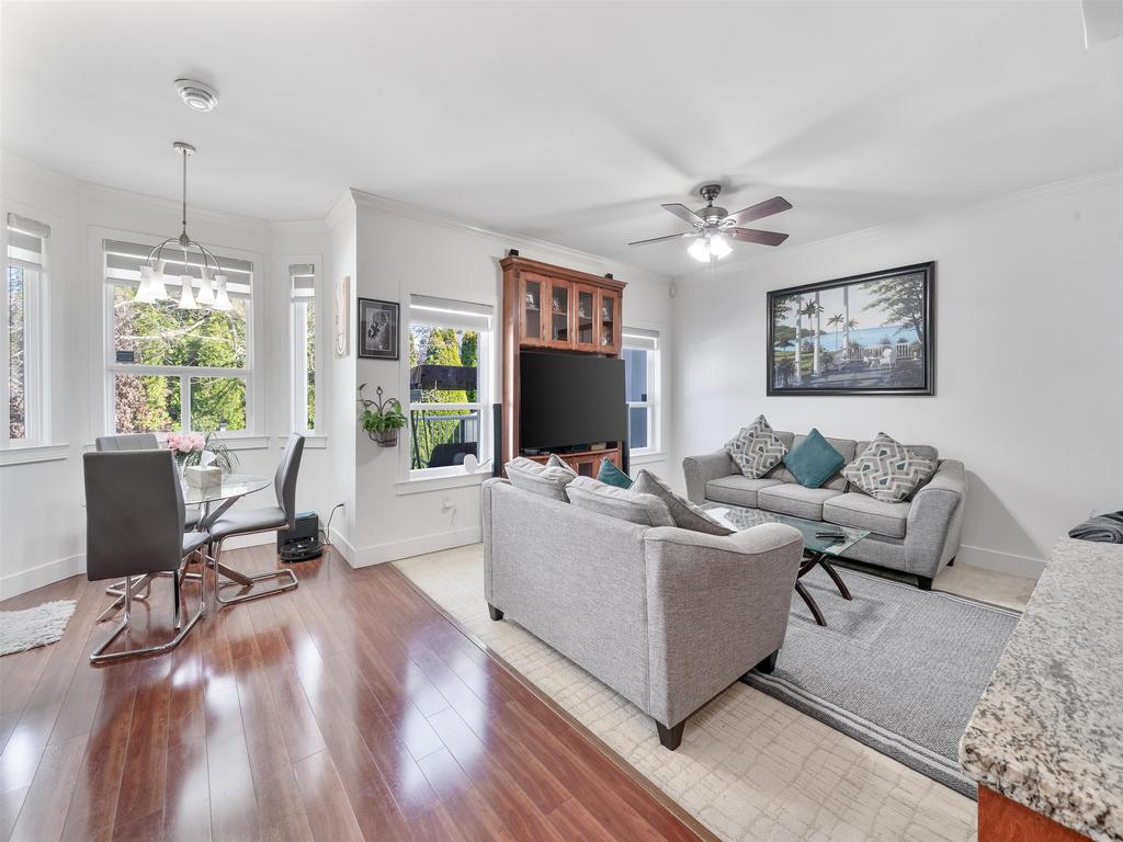 Listing Image for R3110413