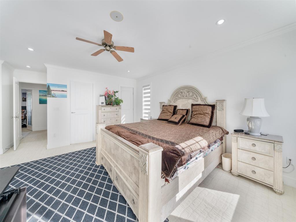 Listing Image for R3110413