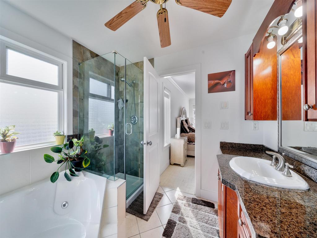 Listing Image for R3110413