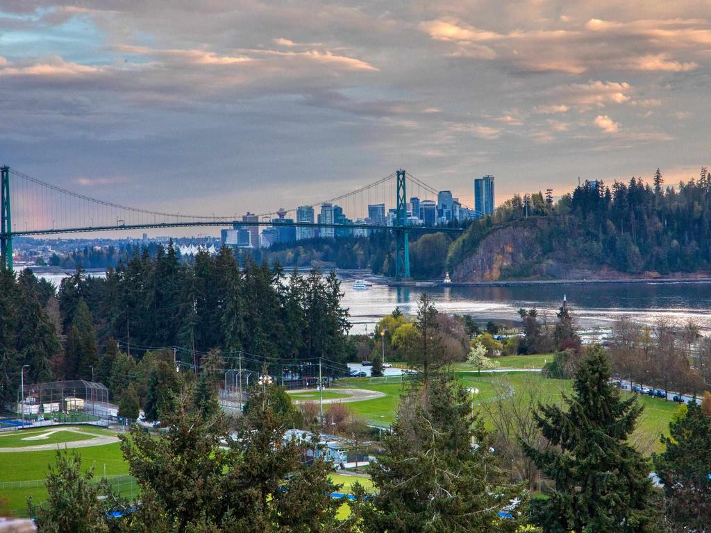 Listing Image for R3110414