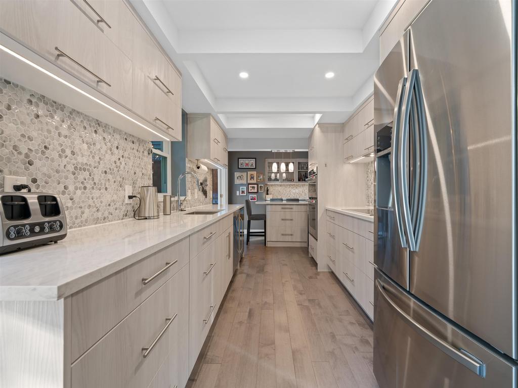 Listing Image for R3110417