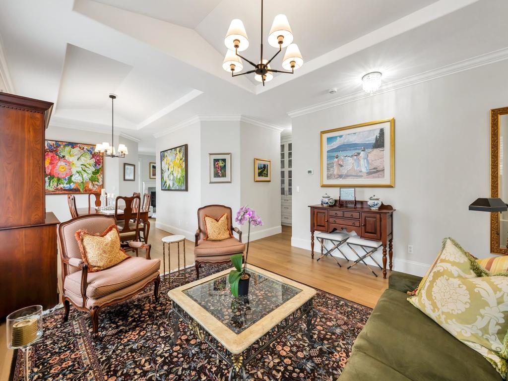 Listing Image for R3110420