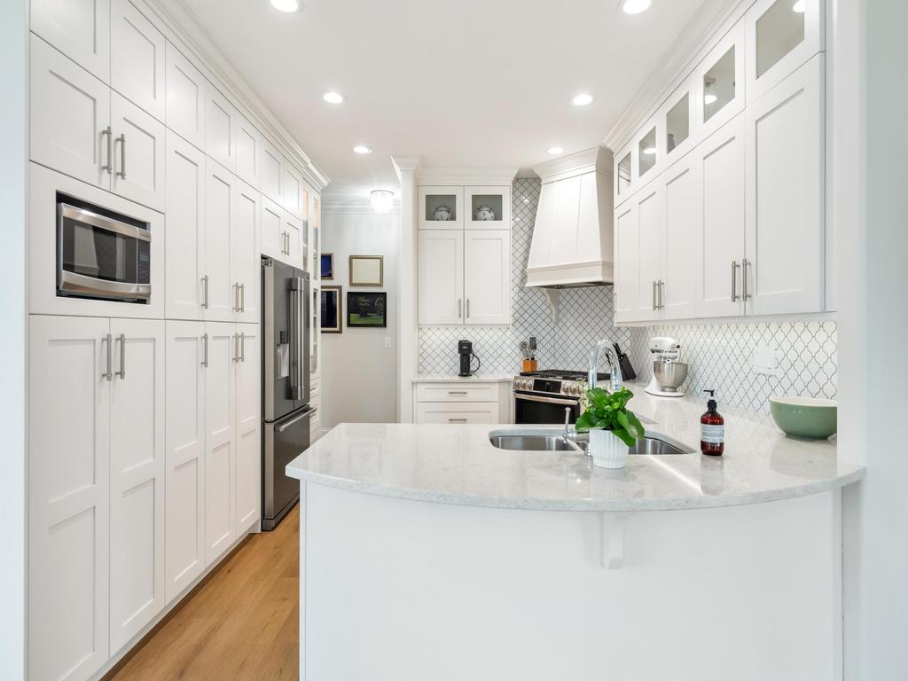 Listing Image for R3110420