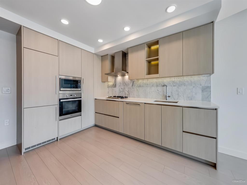 Listing Image for R3110426